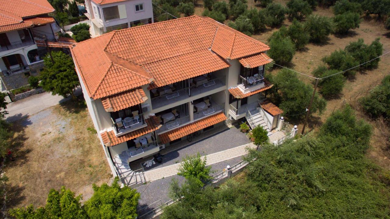 Theano Apartments Stoúpa Dış mekan fotoğraf