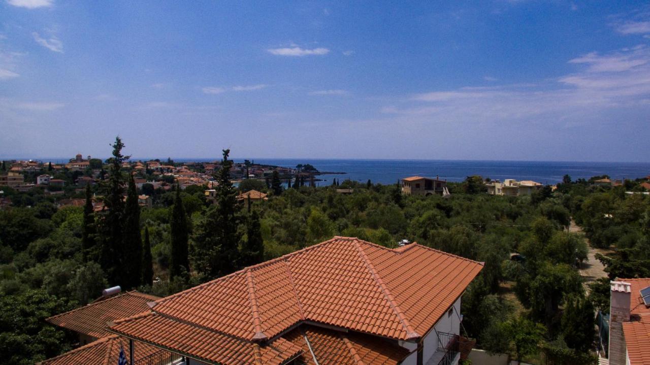 Theano Apartments Stoúpa Dış mekan fotoğraf