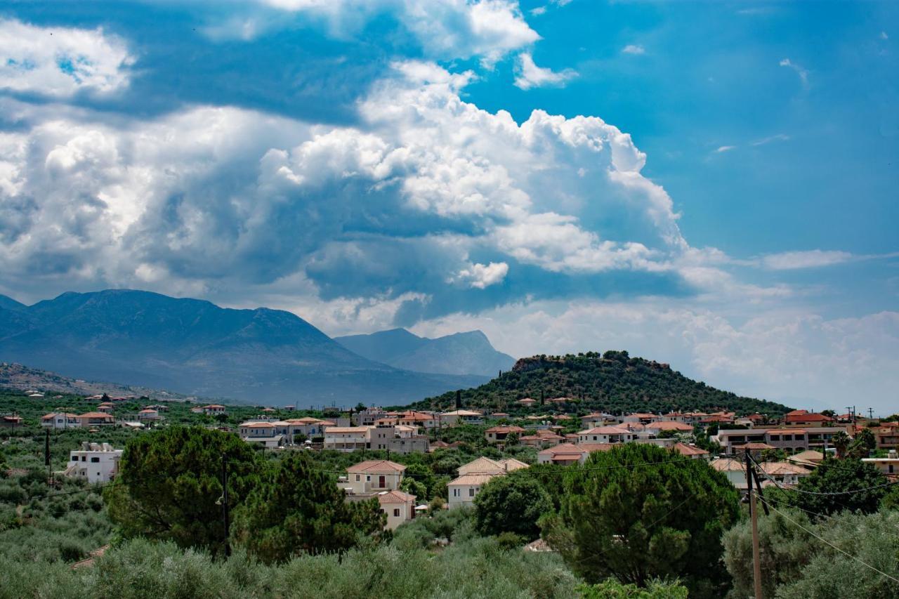 Theano Apartments Stoúpa Dış mekan fotoğraf