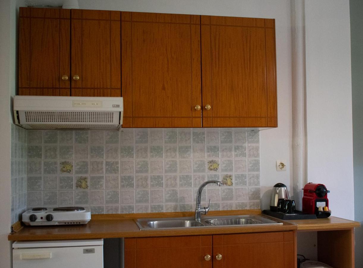 Theano Apartments Stoúpa Dış mekan fotoğraf